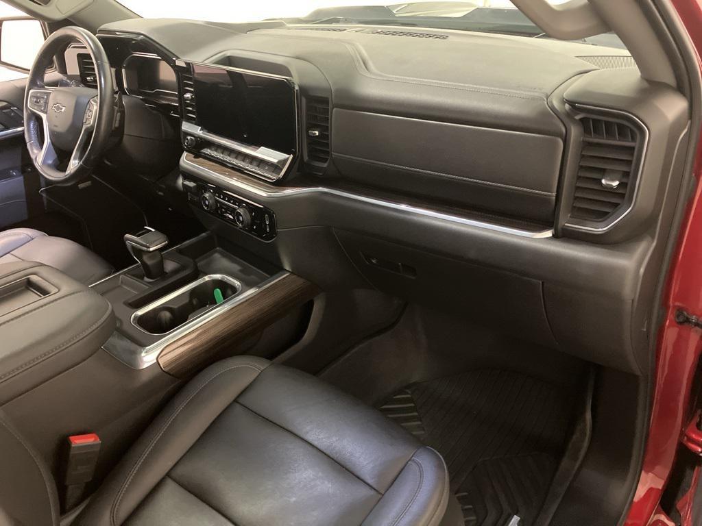 used 2022 Chevrolet Silverado 1500 car, priced at $43,718