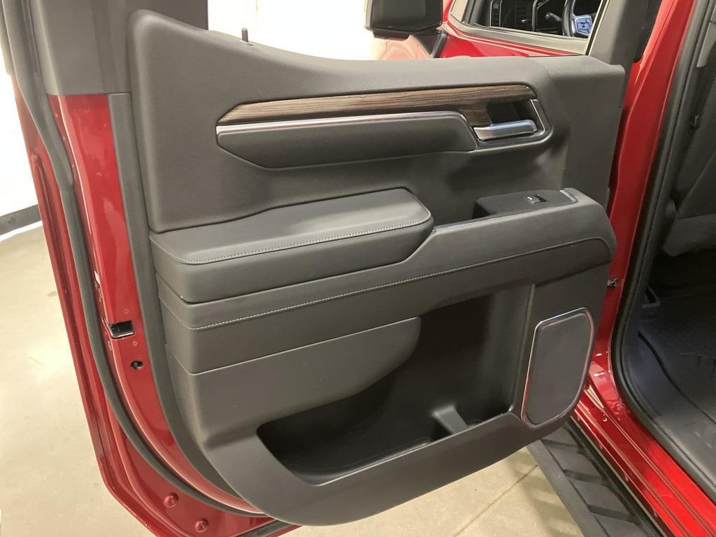used 2022 Chevrolet Silverado 1500 car, priced at $43,718