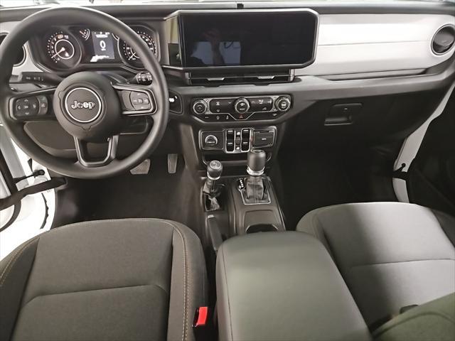 new 2025 Jeep Wrangler car, priced at $45,580