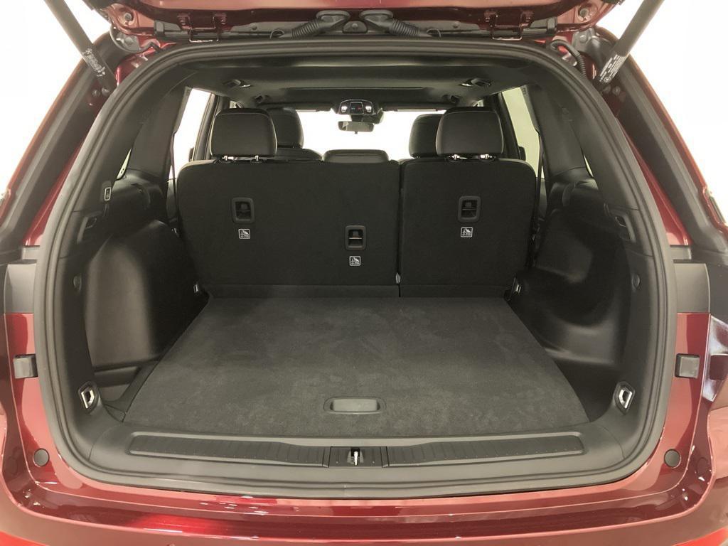 new 2025 Jeep Grand Cherokee car, priced at $44,355