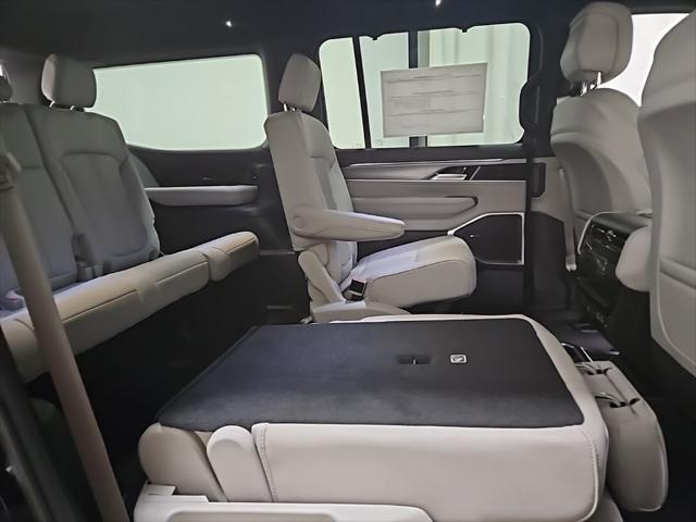 new 2025 Jeep Wagoneer car, priced at $74,080
