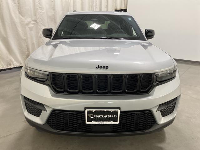 new 2025 Jeep Grand Cherokee car, priced at $46,730