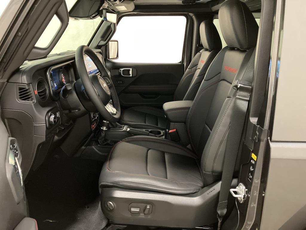 new 2025 Jeep Wrangler car, priced at $55,685