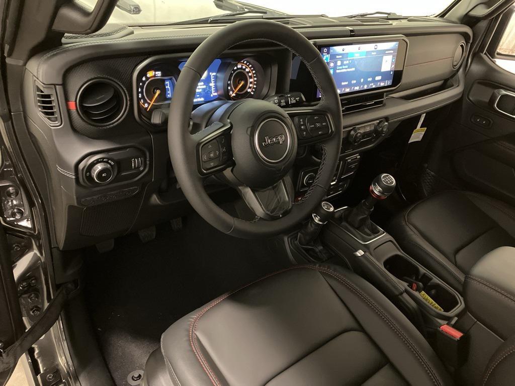 new 2025 Jeep Wrangler car, priced at $55,685