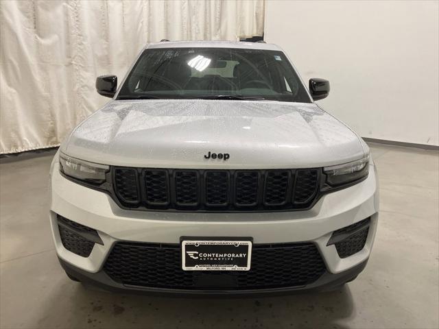 new 2025 Jeep Grand Cherokee car, priced at $46,530