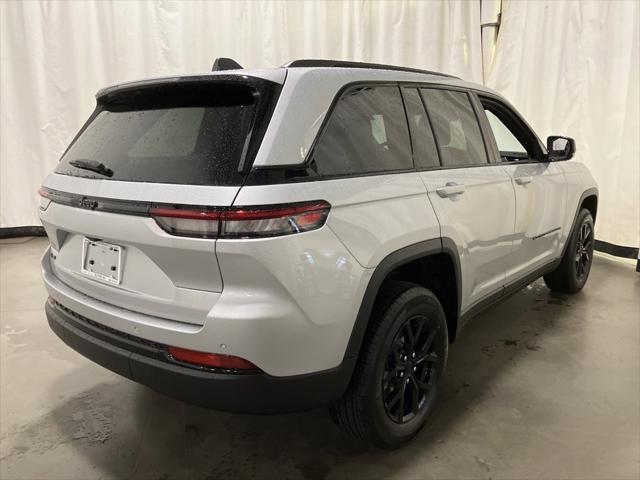 new 2025 Jeep Grand Cherokee car, priced at $46,530