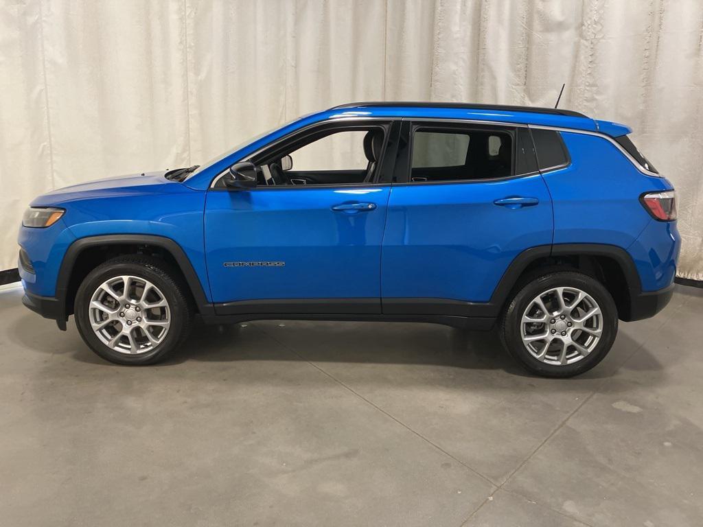 used 2023 Jeep Compass car, priced at $21,324