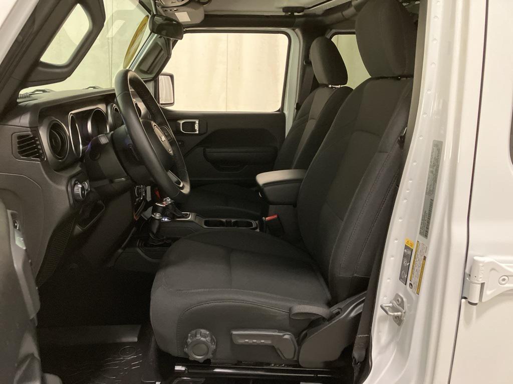 used 2022 Jeep Wrangler Unlimited car, priced at $33,648