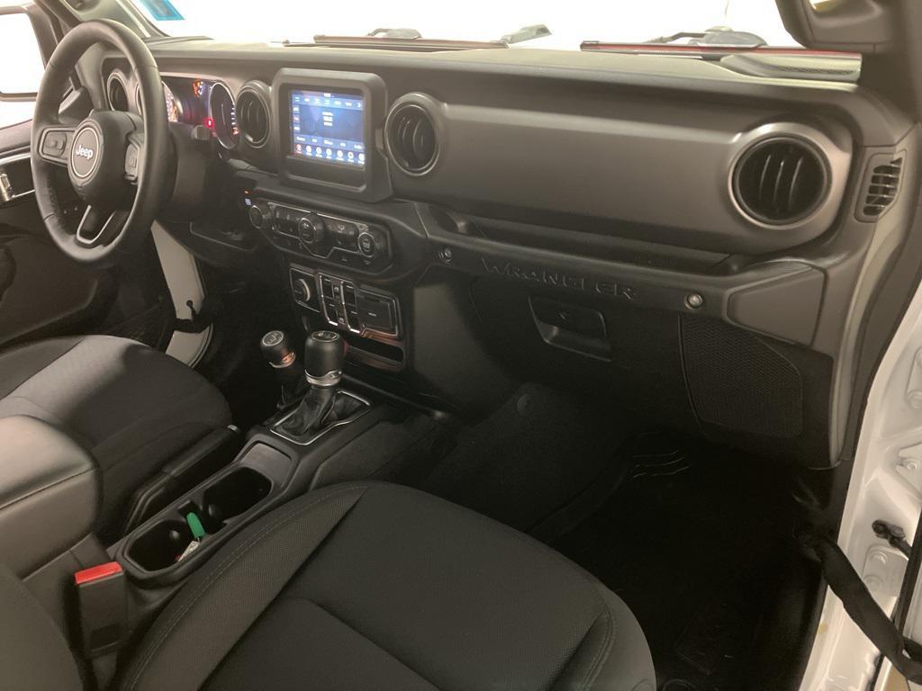 used 2022 Jeep Wrangler Unlimited car, priced at $33,648
