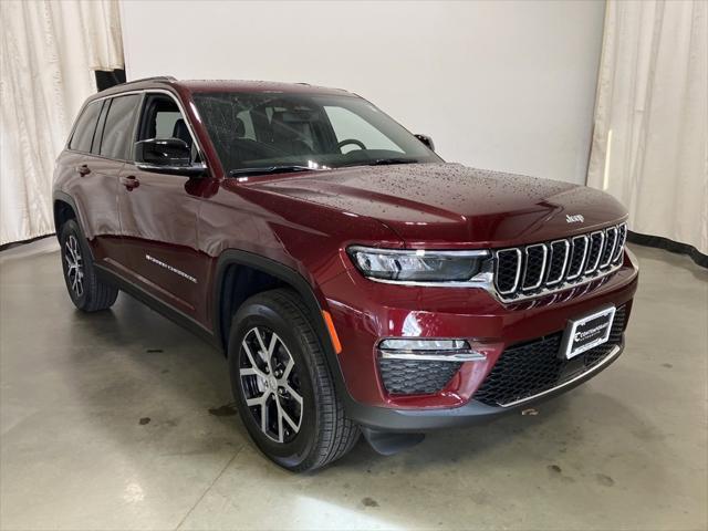 new 2025 Jeep Grand Cherokee car, priced at $47,295