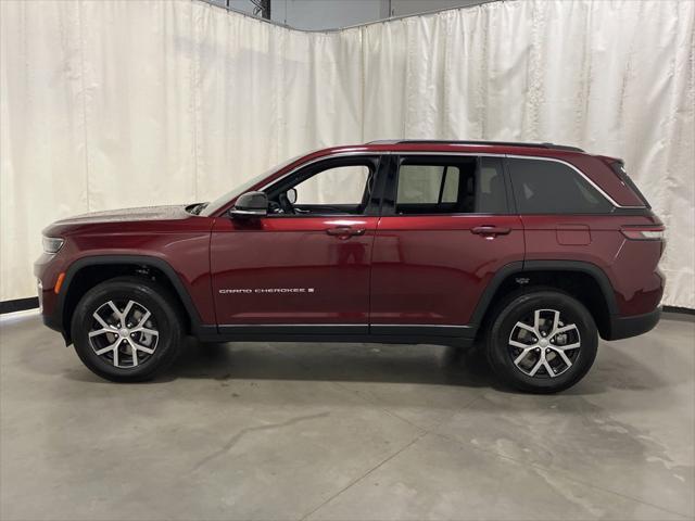 new 2025 Jeep Grand Cherokee car, priced at $47,295