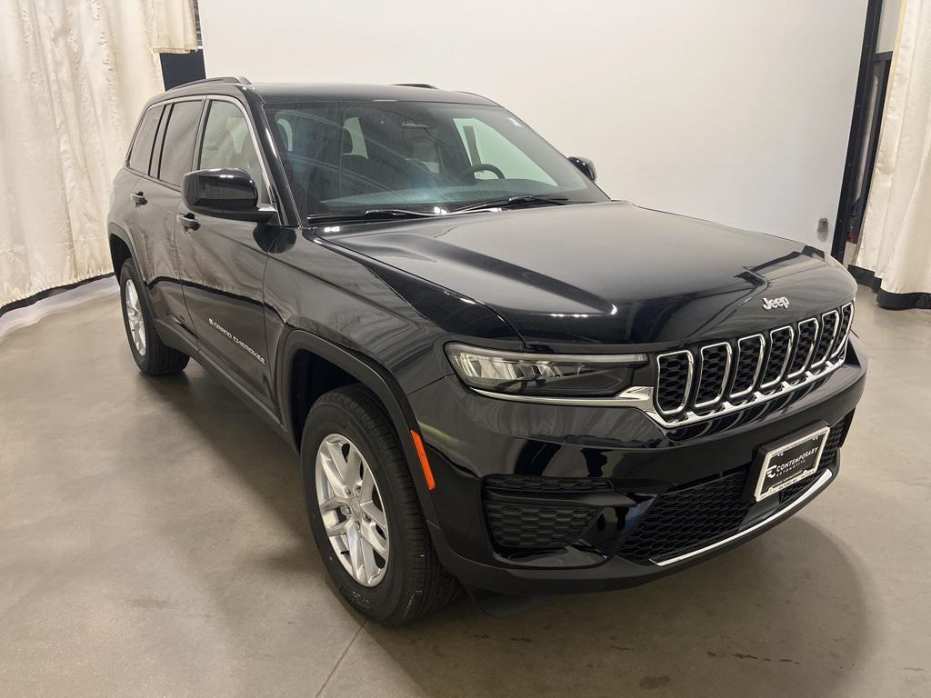 new 2025 Jeep Grand Cherokee car, priced at $40,630