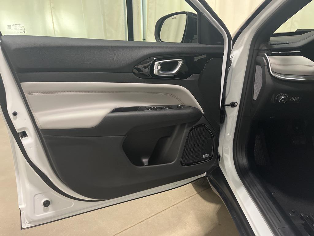 new 2026 Jeep Compass car, priced at $36,180