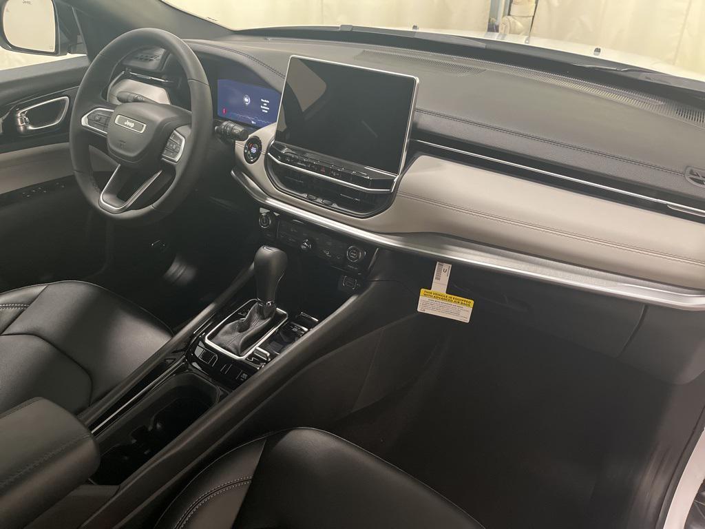 new 2026 Jeep Compass car, priced at $36,180