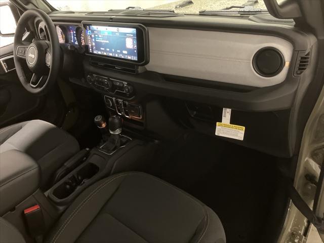 new 2025 Jeep Wrangler car, priced at $53,570