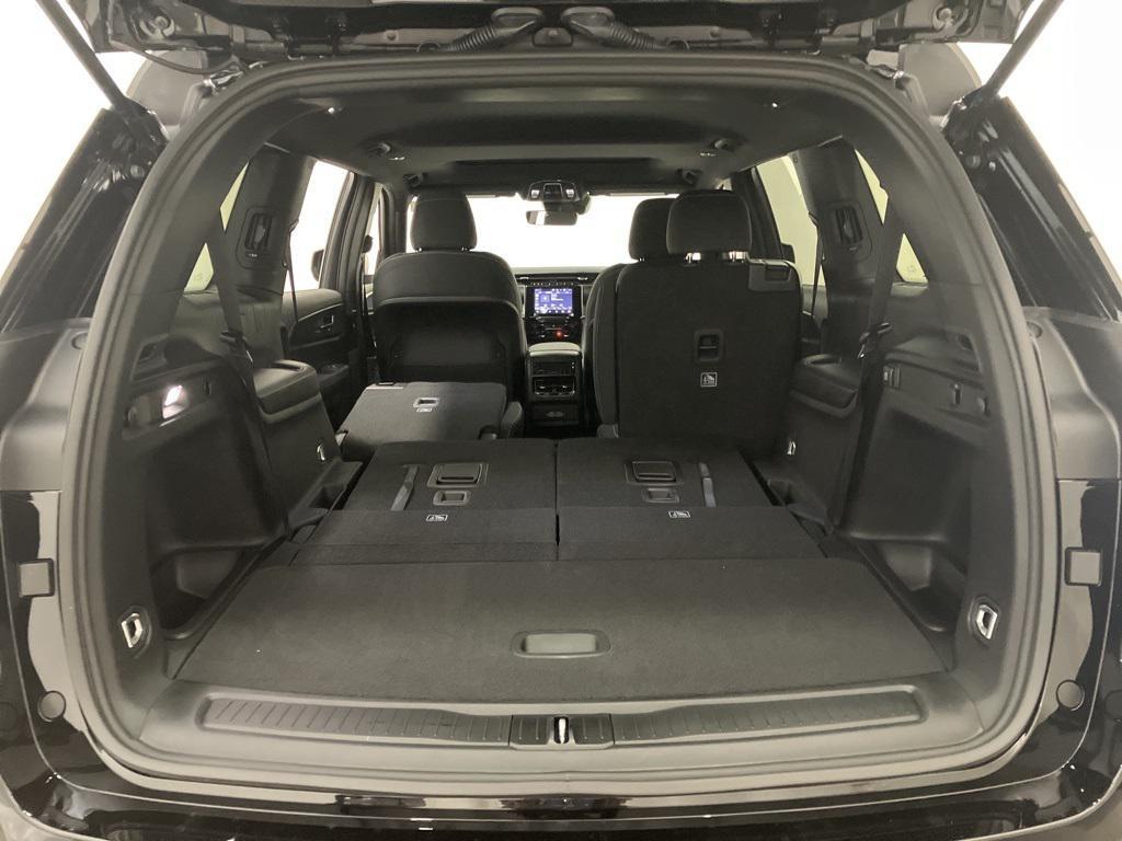 new 2025 Jeep Grand Cherokee L car, priced at $37,434