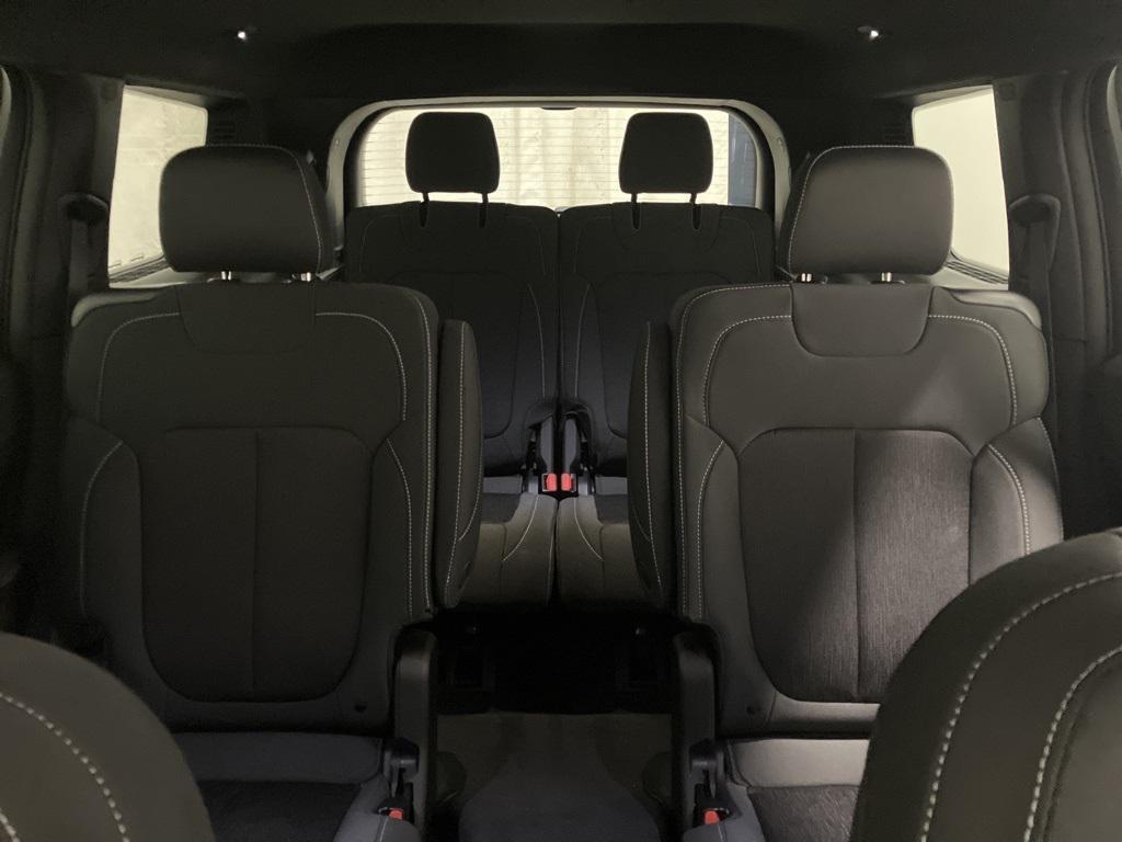 new 2025 Jeep Grand Cherokee L car, priced at $37,434
