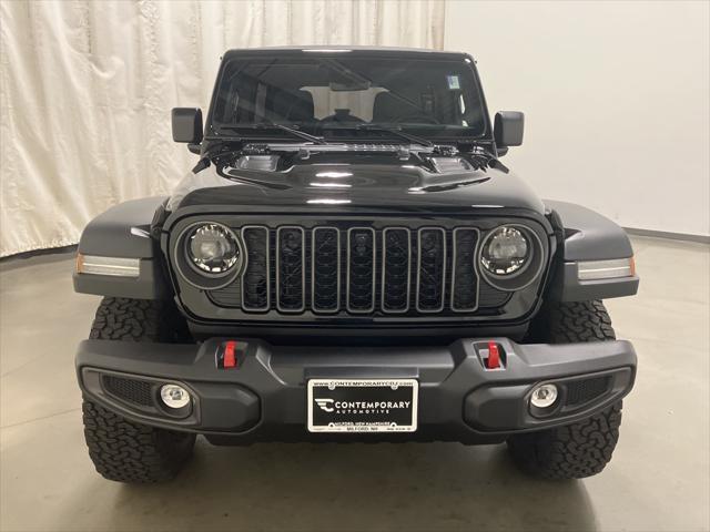 new 2025 Jeep Wrangler car, priced at $57,705