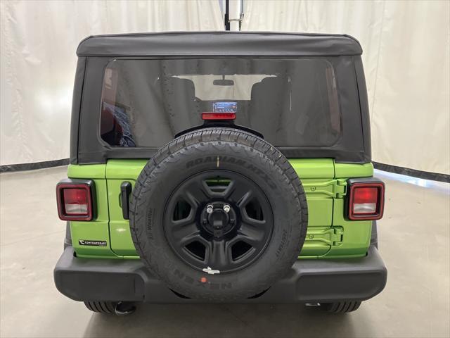 new 2025 Jeep Wrangler car, priced at $45,350