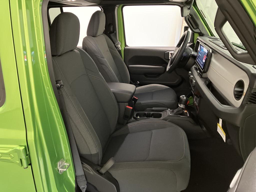 new 2025 Jeep Wrangler car, priced at $36,815