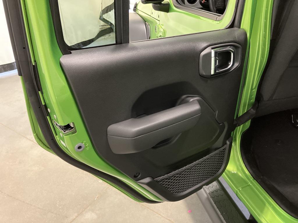 new 2025 Jeep Wrangler car, priced at $36,815