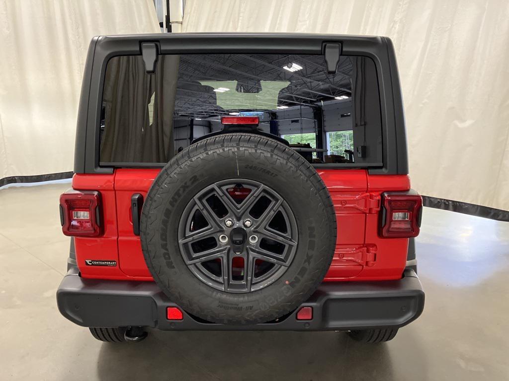 new 2025 Jeep Wrangler car, priced at $42,270