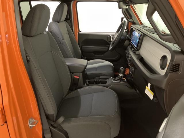 new 2025 Jeep Gladiator car, priced at $47,098