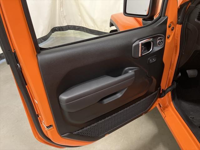 new 2025 Jeep Gladiator car, priced at $47,098