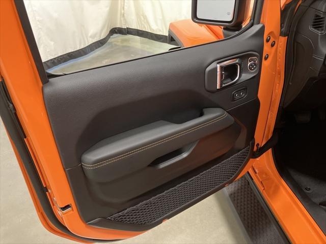 new 2025 Jeep Wrangler car, priced at $59,250