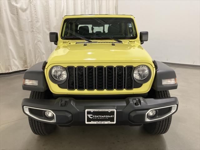 new 2024 Jeep Gladiator car, priced at $44,480