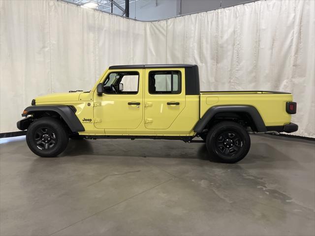 new 2024 Jeep Gladiator car, priced at $44,480