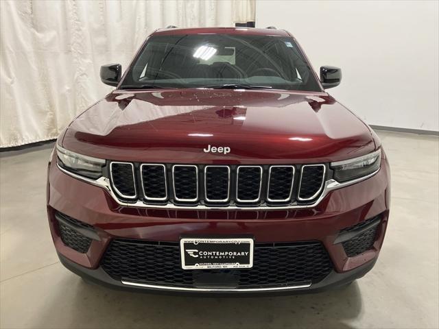 new 2025 Jeep Grand Cherokee car, priced at $43,970