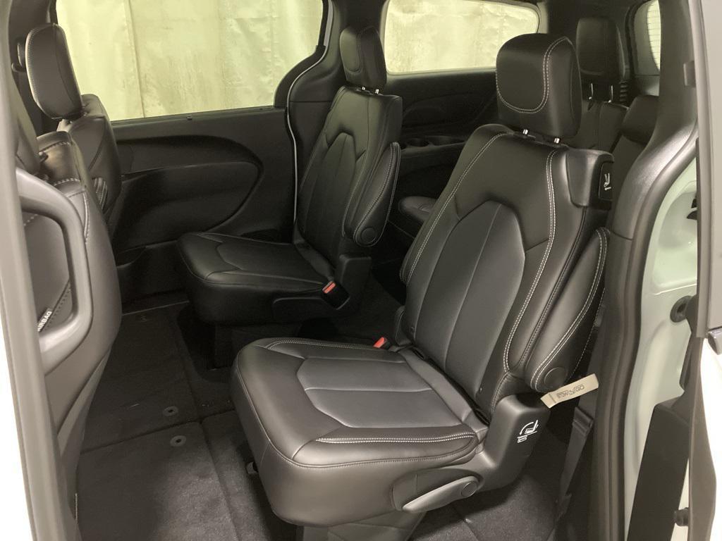 new 2026 Chrysler Pacifica car, priced at $45,315