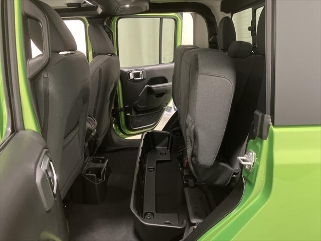 new 2025 Jeep Gladiator car, priced at $53,630