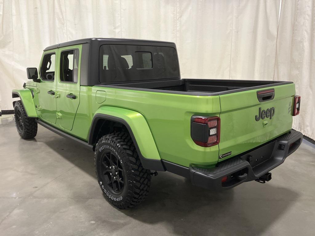 new 2025 Jeep Gladiator car, priced at $49,266