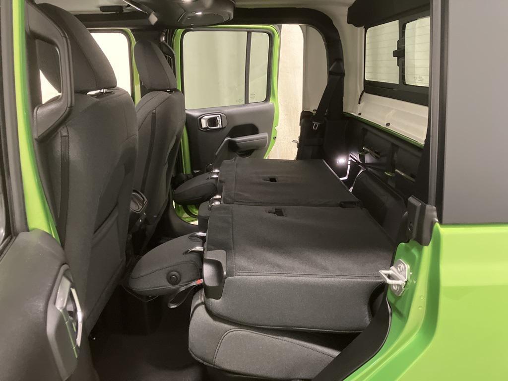 new 2025 Jeep Gladiator car, priced at $49,266