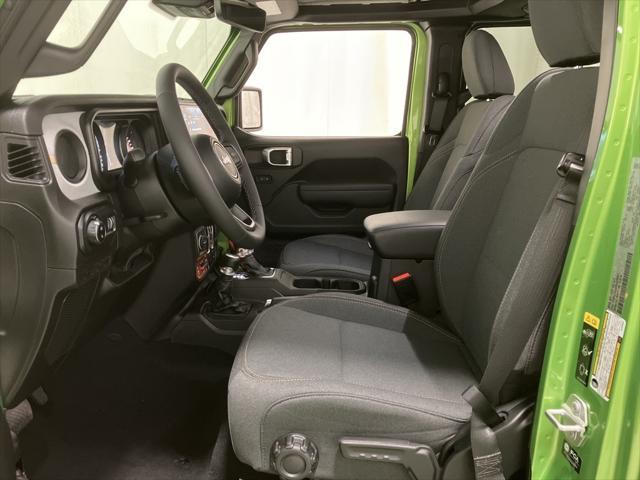 new 2025 Jeep Gladiator car, priced at $53,630