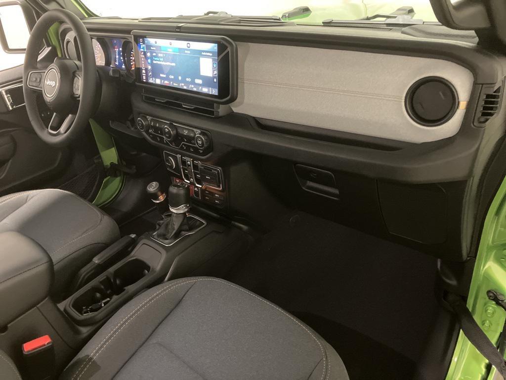 new 2025 Jeep Gladiator car, priced at $49,266