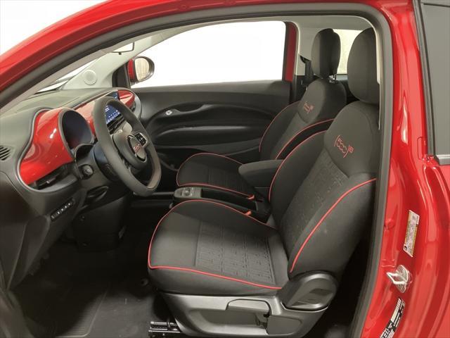 new 2024 FIAT 500e car, priced at $34,095