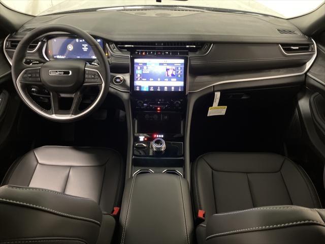 new 2025 Jeep Grand Cherokee car, priced at $49,104