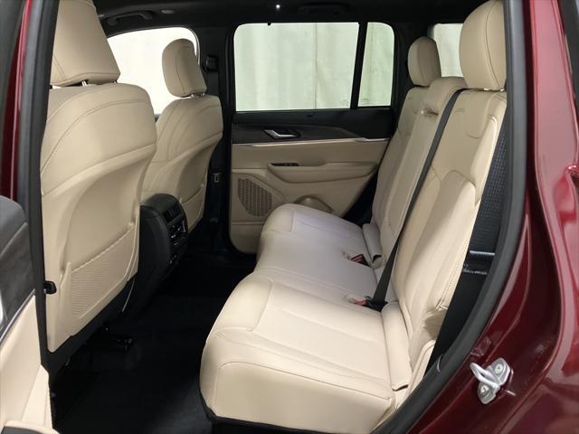 new 2025 Jeep Grand Cherokee car, priced at $55,660