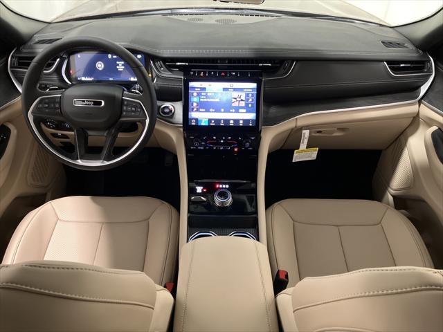 new 2025 Jeep Grand Cherokee car, priced at $55,660
