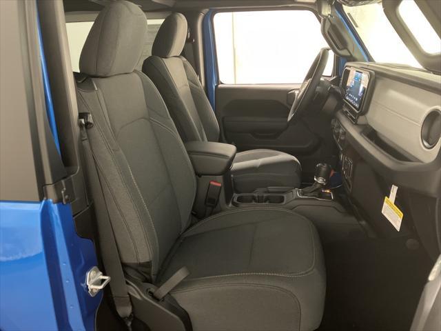 new 2025 Jeep Wrangler car, priced at $44,728