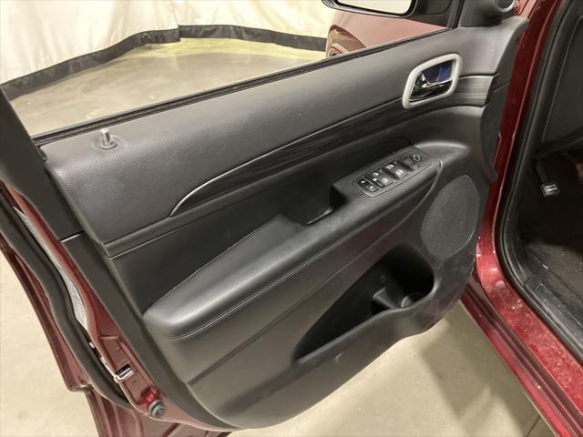 used 2022 Jeep Grand Cherokee car, priced at $30,878