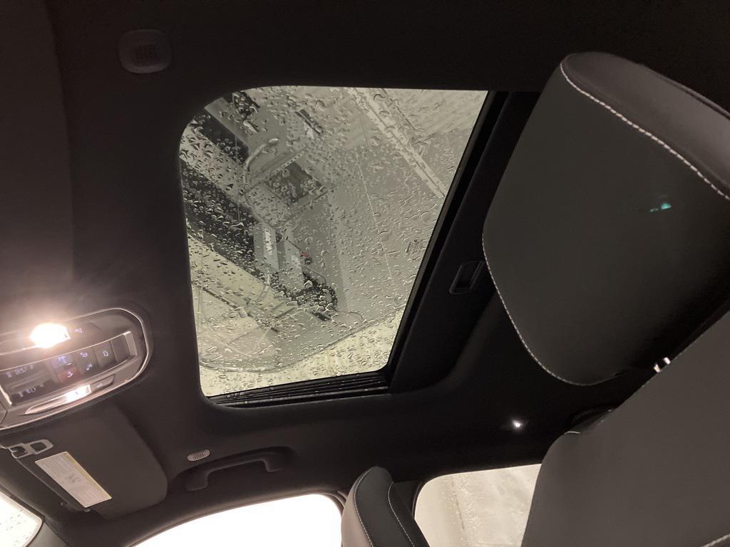 new 2025 Jeep Grand Cherokee L car, priced at $38,678