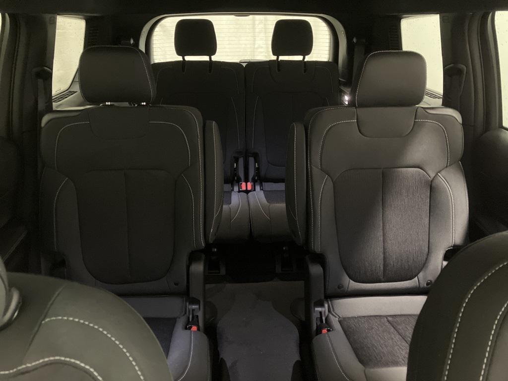 new 2025 Jeep Grand Cherokee L car, priced at $38,678