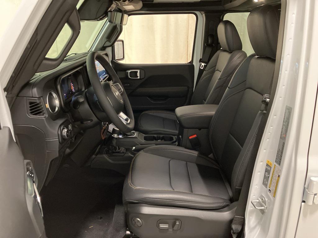 new 2026 Jeep Wrangler car, priced at $55,370