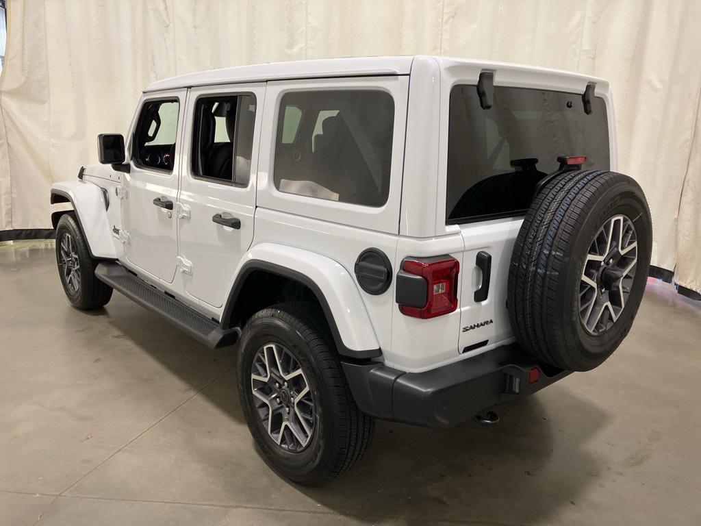 new 2026 Jeep Wrangler car, priced at $55,370