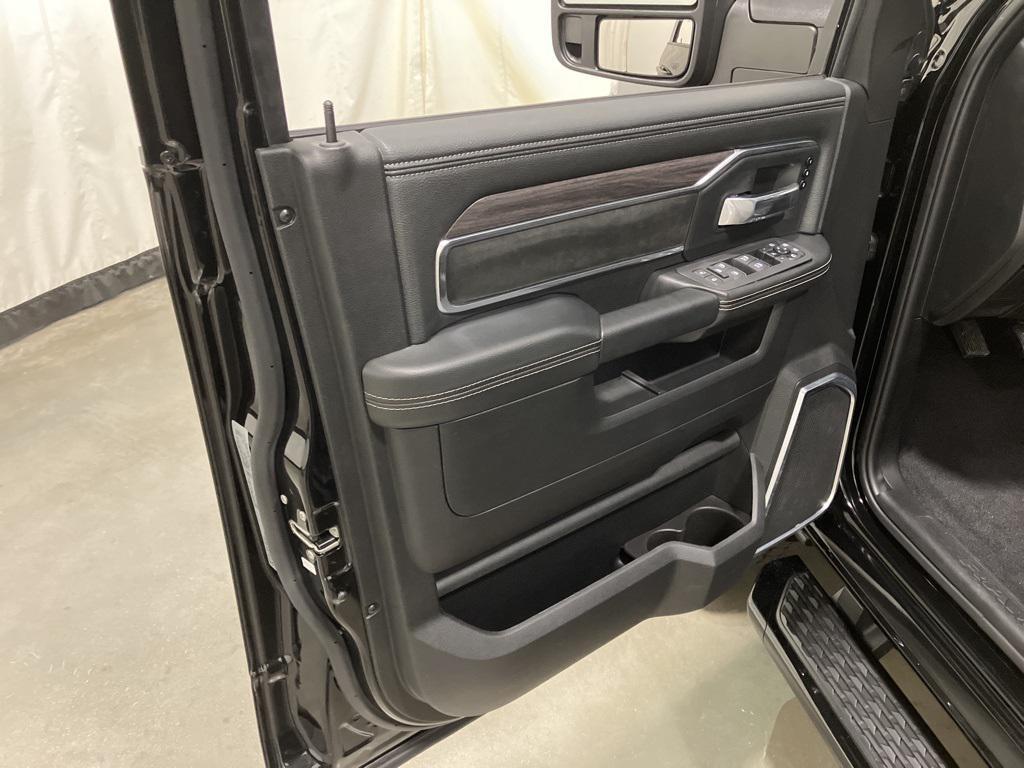 new 2025 Ram 2500 car, priced at $78,202