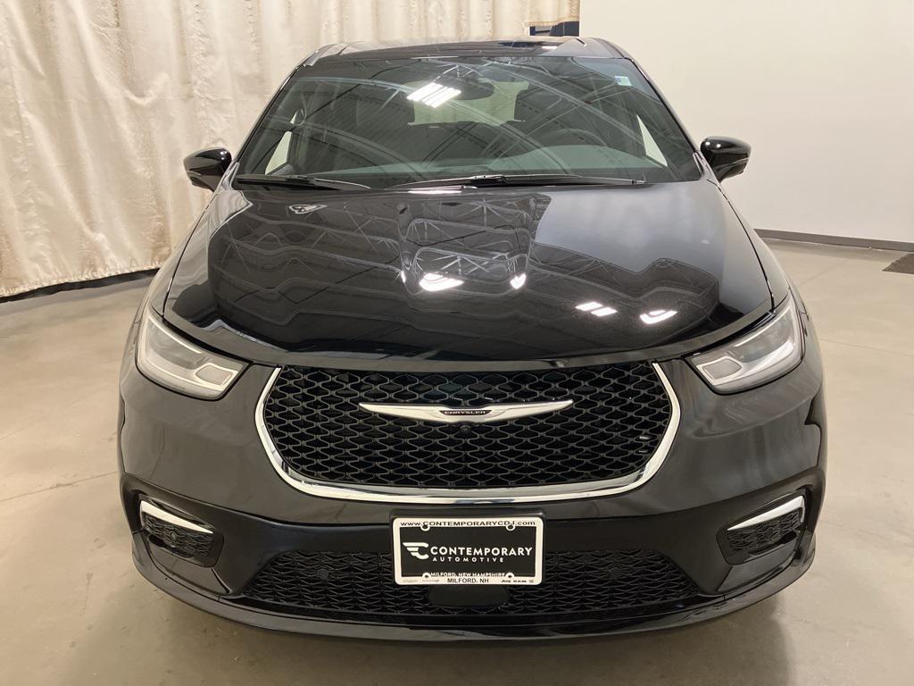 new 2026 Chrysler Pacifica car, priced at $47,165